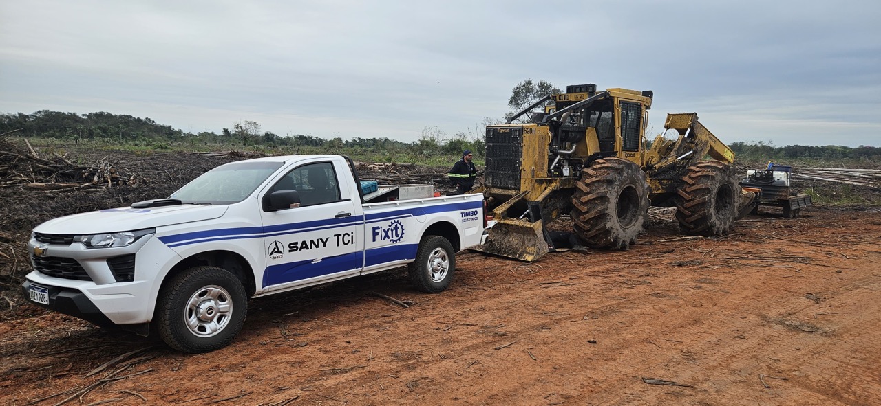 EFISA incorpora la primera Tigercat al mercado forestal paraguayo (2)